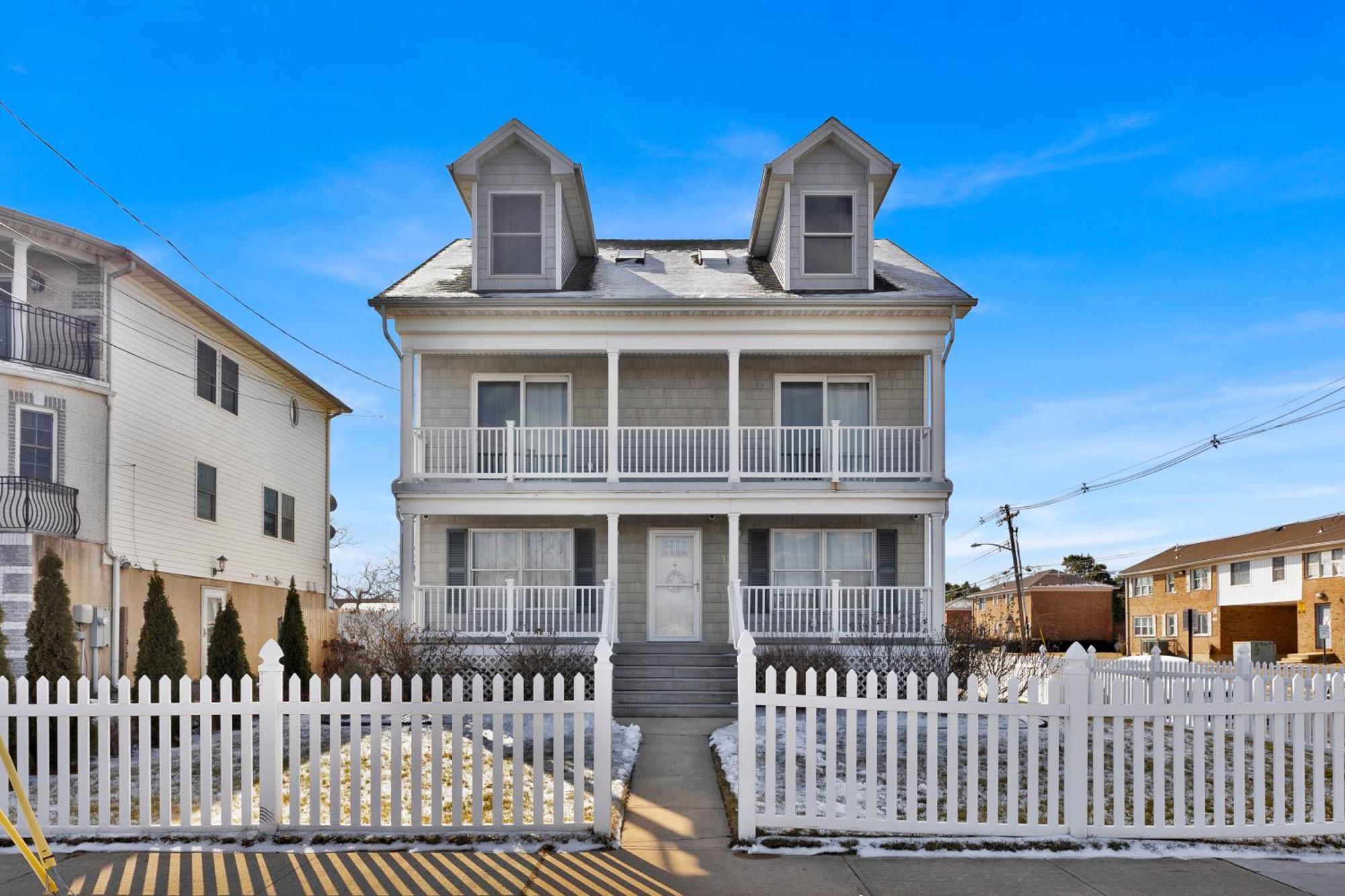 Oceanfront Villa With Skyline Views Keansburg Eksteriør billede