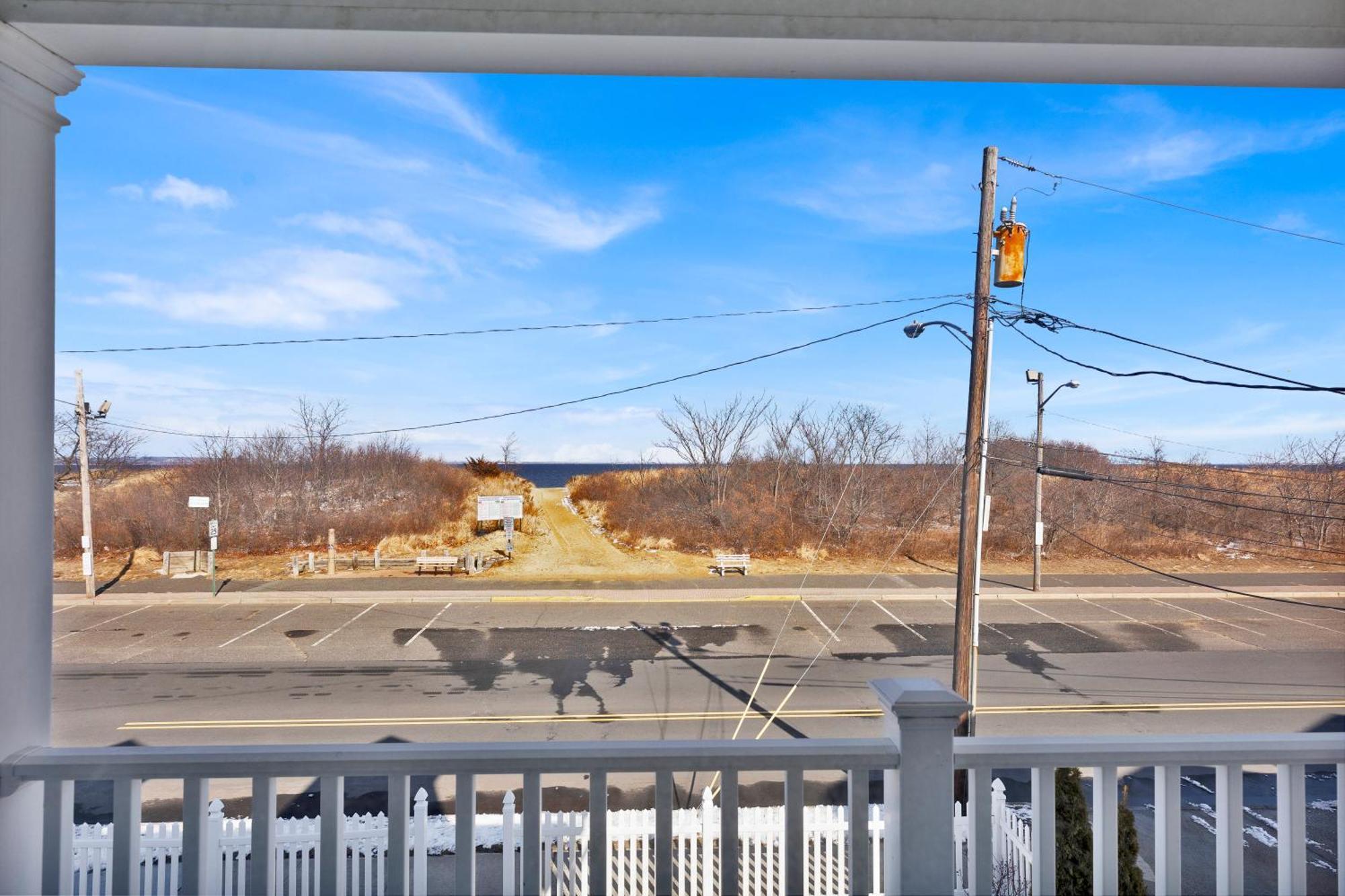 Oceanfront Villa With Skyline Views Keansburg Eksteriør billede